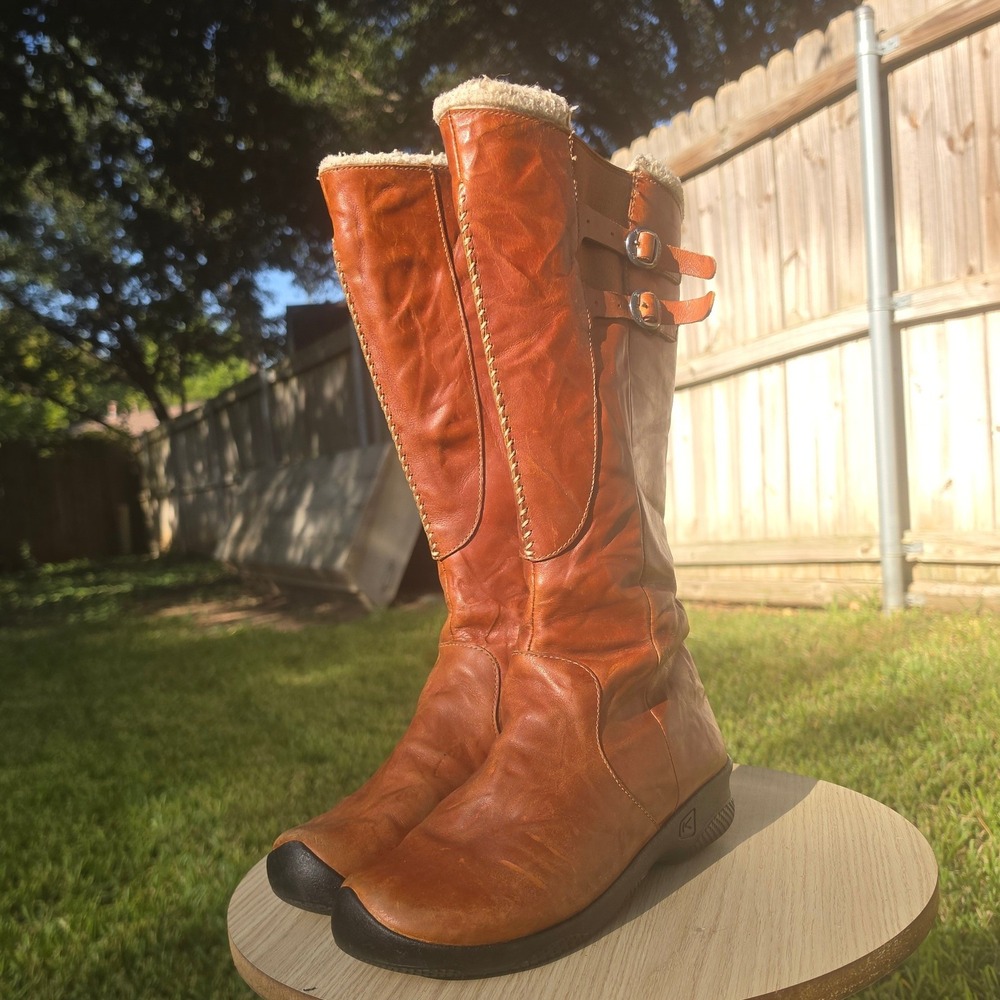 Keen Bern Tall Leather Boots Cognac Brown Faux Shearling Womens 10 5464-CRTN